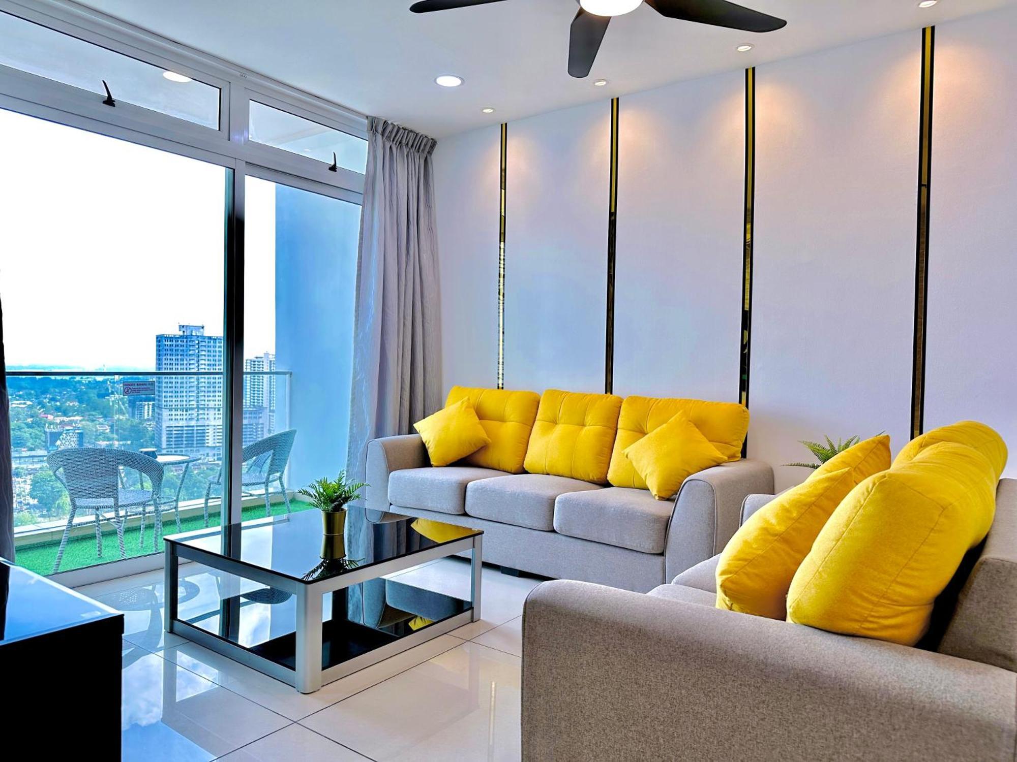 Ksl City Mall 6-10pax K25-netflix-smarttv 65inch Apartemen Johor Bahru