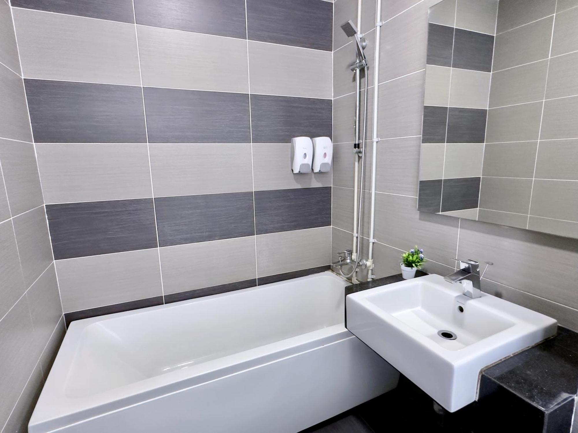 Apartemen Ksl City Mall 6-10pax K25-netflix-smarttv 65inch